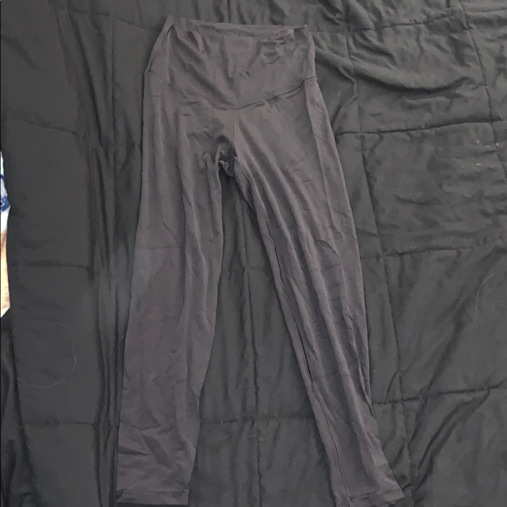 black aerie play leggings